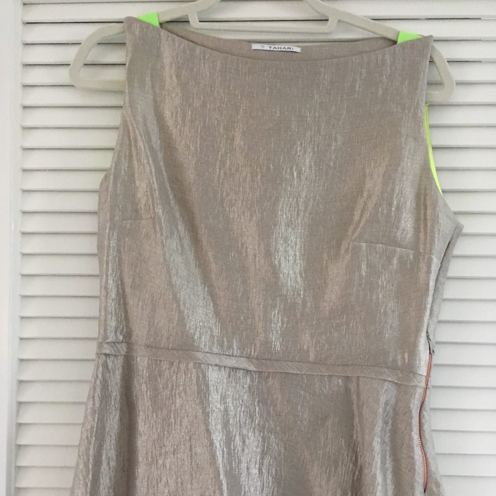 Tahari gold blouse